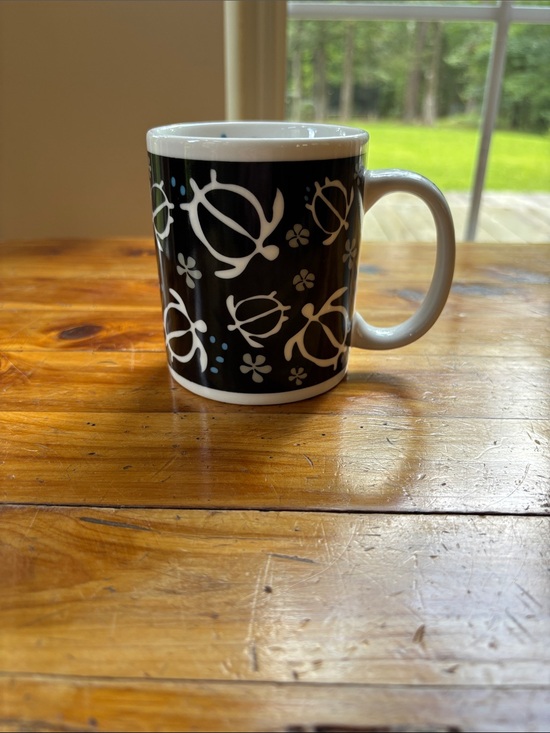 Maui Pacific Traders Other - Ceramic Honu Sea Turtle Black Mug Designed In Hawaii By Maui Pacific Traders